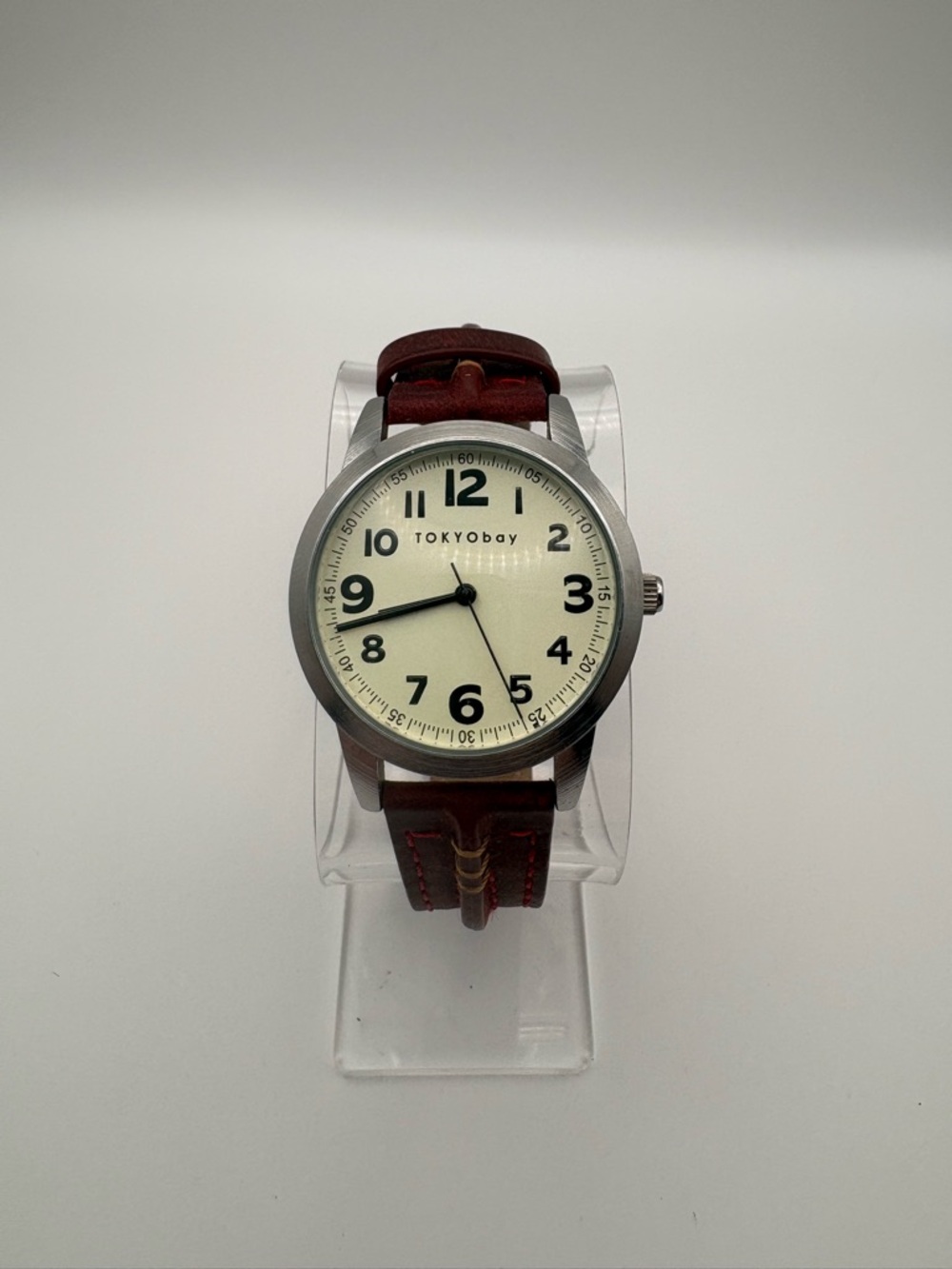 TOKYObay Dark Red Leather Strap Women’s Watch Cream Dial New Battery Works!